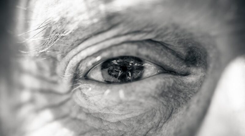 Cataratas: cientistas criam remédio que pode substituir cirurgia nos olhos