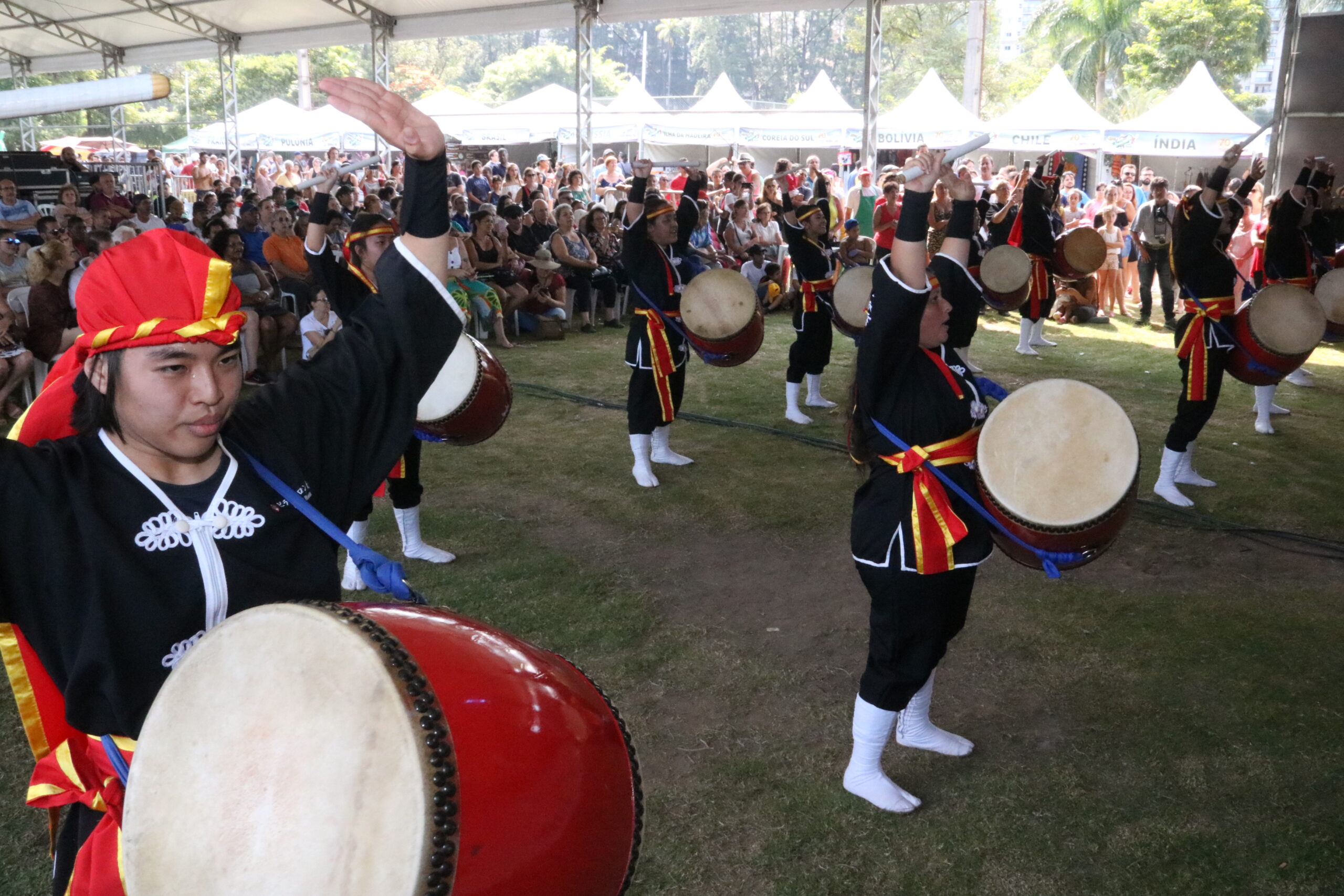 Festa das Nações Barueri Praça das artes Alphaville