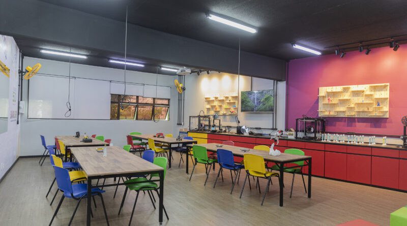 Sala Maker Barueri Alphaville Rede municipal de ensino Ensino