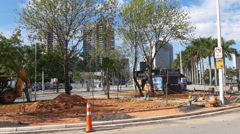 obras praça Fieb Barueri Alphaville