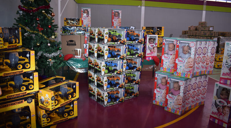 Brinquedos de Natal em Barueri: retirada será de 13 a 16/12