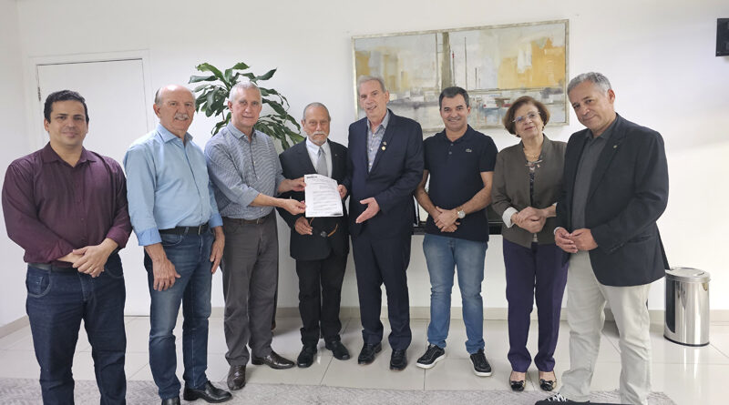 Barueri assina convênio com Rotary para ampliar testes rápidos de hepatites B e C