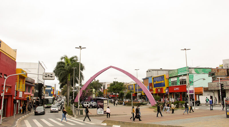 Barueri é a 2ª melhor cidade do Brasil para os negócios no comércio e serviços, aponta estudo