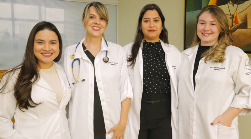 Médicas residentes do Hospital de Barueri ajudam vítimas das enchentes do RS